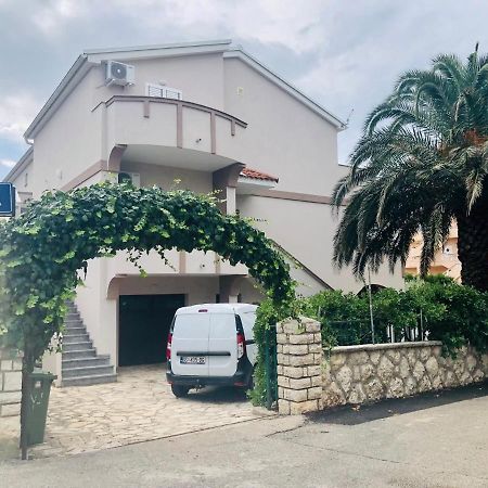 Apartments Palma Novalja Εξωτερικό φωτογραφία