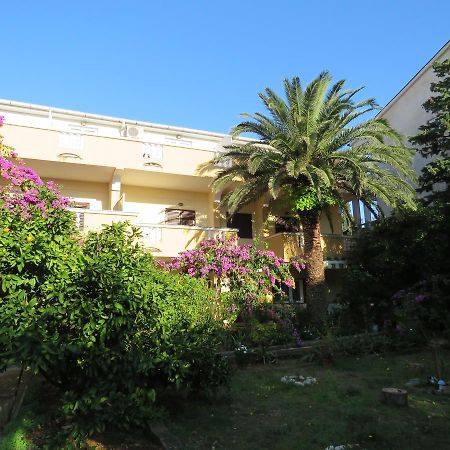 Apartments Palma Novalja Εξωτερικό φωτογραφία