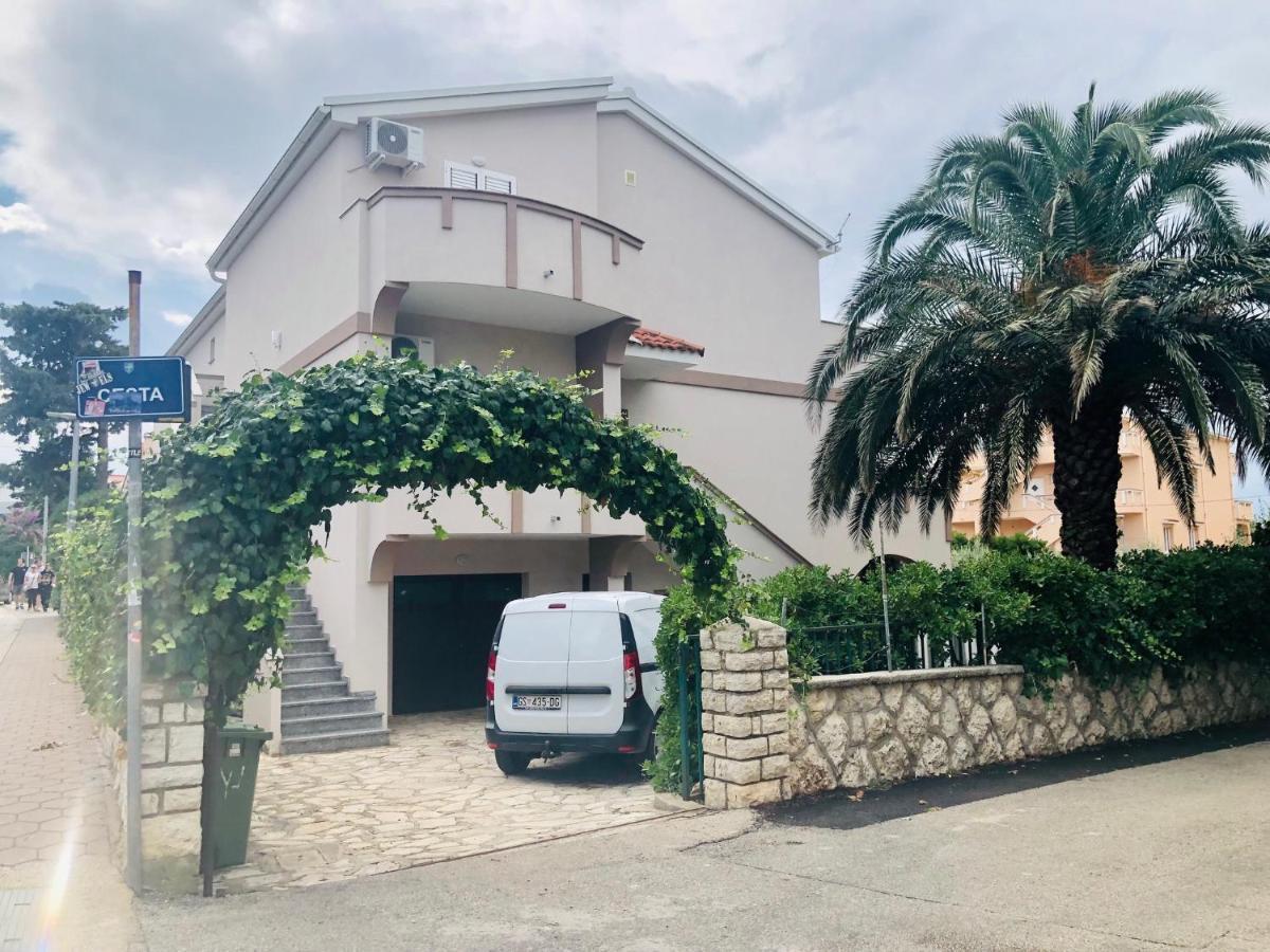 Apartments Palma Novalja Εξωτερικό φωτογραφία