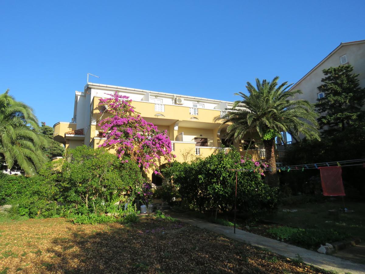 Apartments Palma Novalja Εξωτερικό φωτογραφία