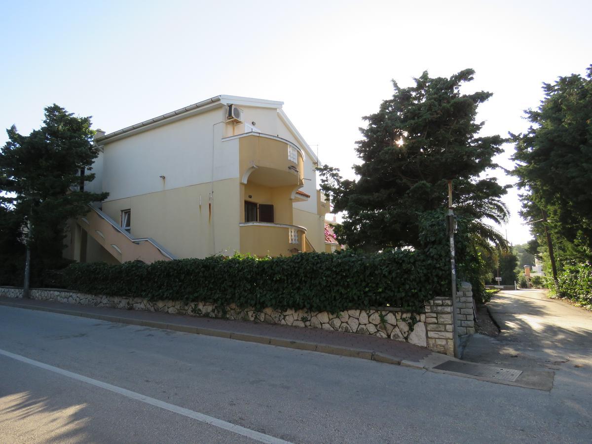Apartments Palma Novalja Εξωτερικό φωτογραφία