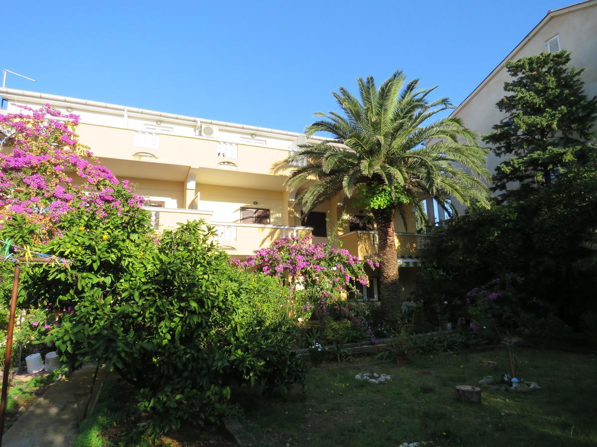 Apartments Palma Novalja Εξωτερικό φωτογραφία
