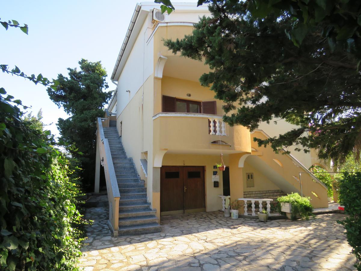 Apartments Palma Novalja Εξωτερικό φωτογραφία