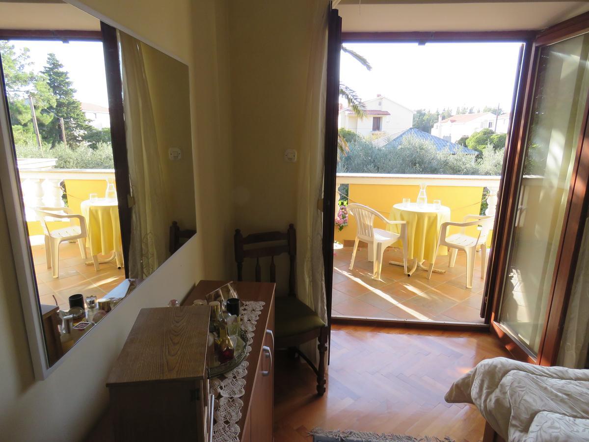 Apartments Palma Novalja Εξωτερικό φωτογραφία