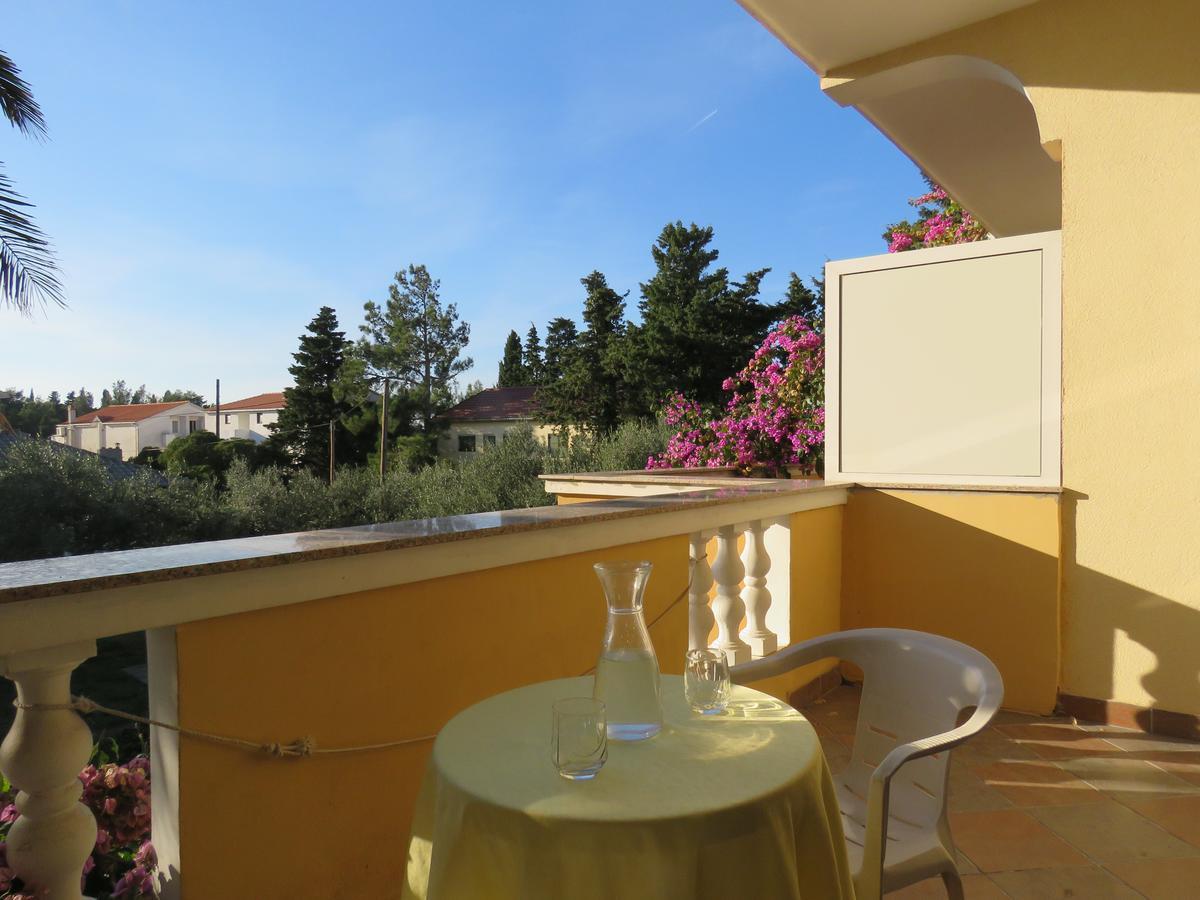 Apartments Palma Novalja Εξωτερικό φωτογραφία