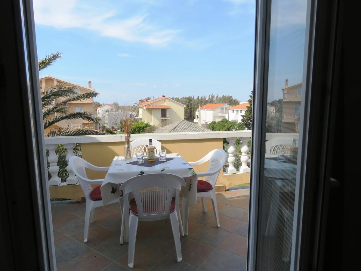 Apartments Palma Novalja Εξωτερικό φωτογραφία